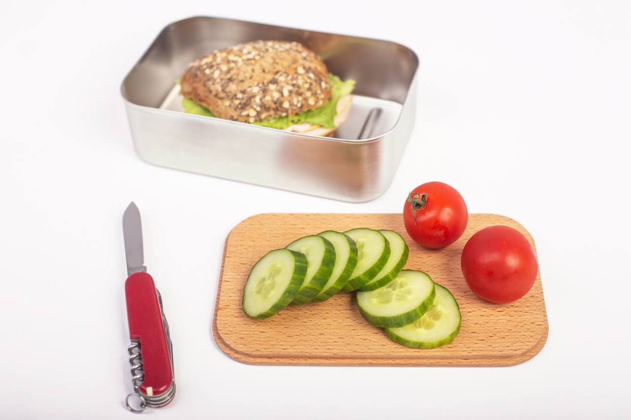 Boite inox avec couvercle bois hetre premium