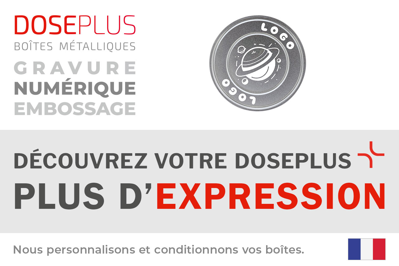 Boîte métallique ronde FD 005 de Doseplus – texte du bandeau : « Découvrez votre Doseplus – plus d’expression ». Emballage métallique personnalisable pour solutions de branding professionnelles.