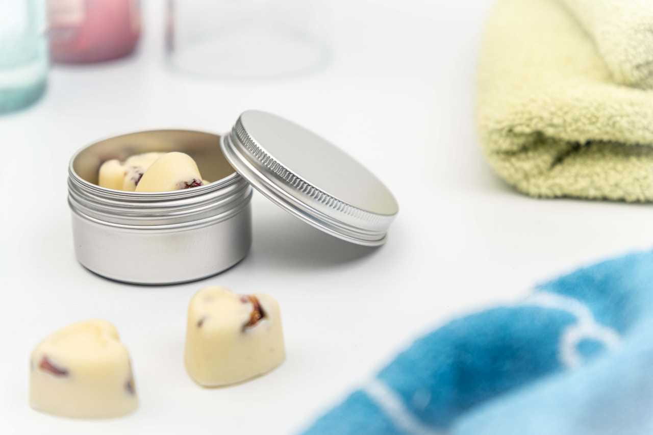 Boite de savon ronde en fer-blanc