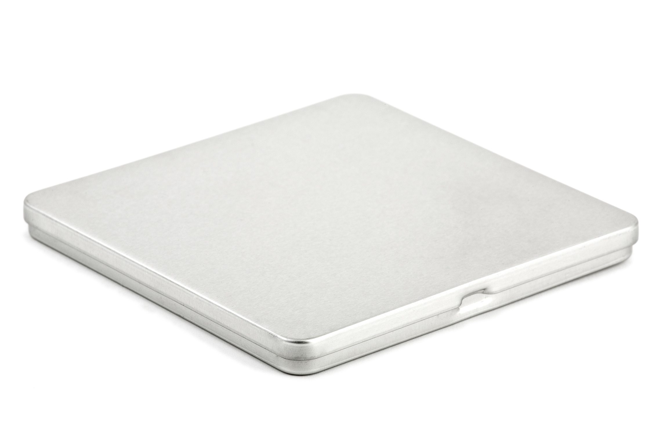 Petite boite carree metallique fer-blanc