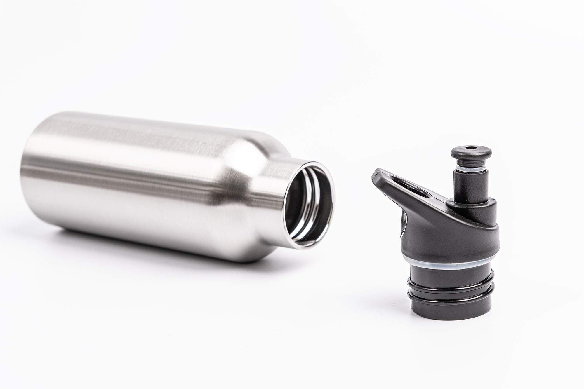 Couvercle pop-up pour bouteille isotherme
