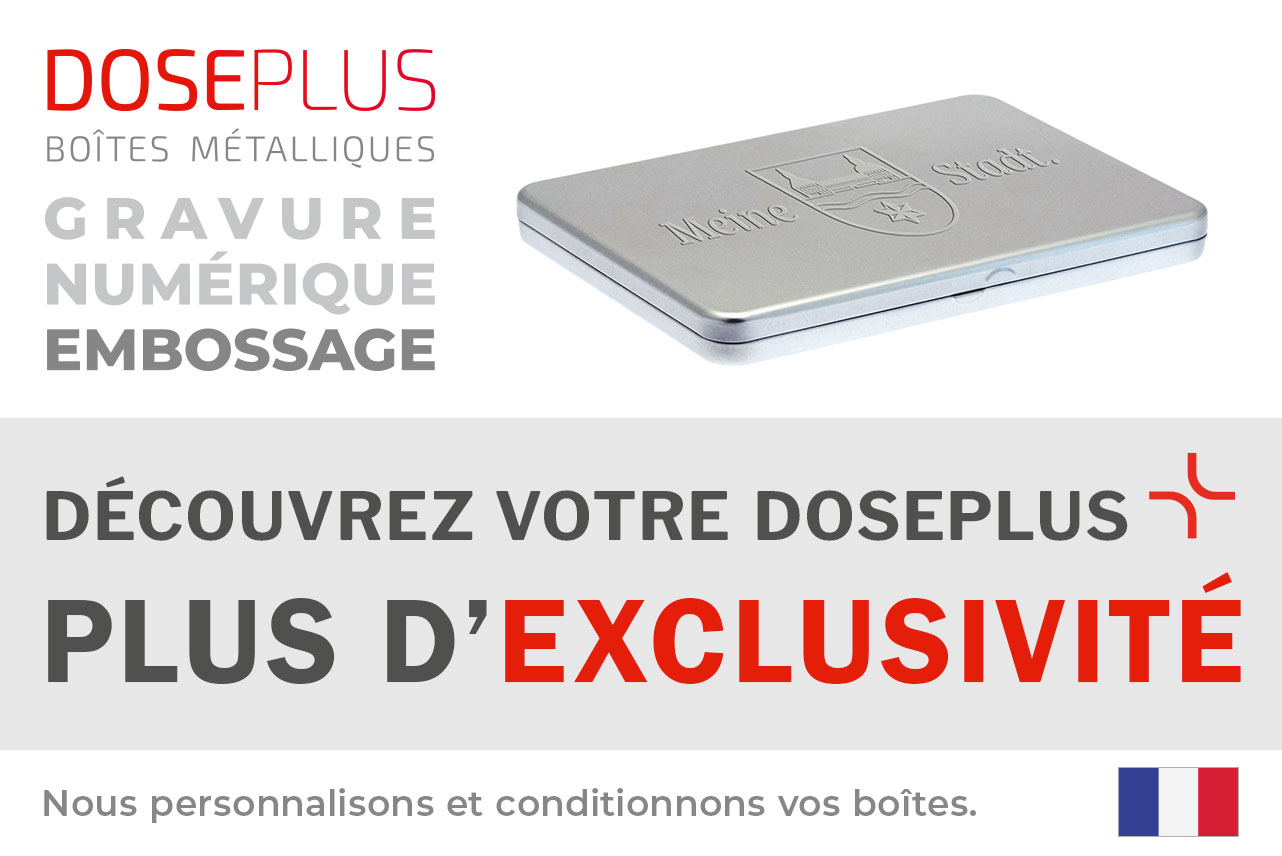Boîte métallique plate argentée Doseplus avec motif en relief et texte « Meine Stadt. ». Texte : « Emballages métalliques – gaufrage, gravure laser, impression – Découvrez votre Doseplus, plus d'exclusivité ».
