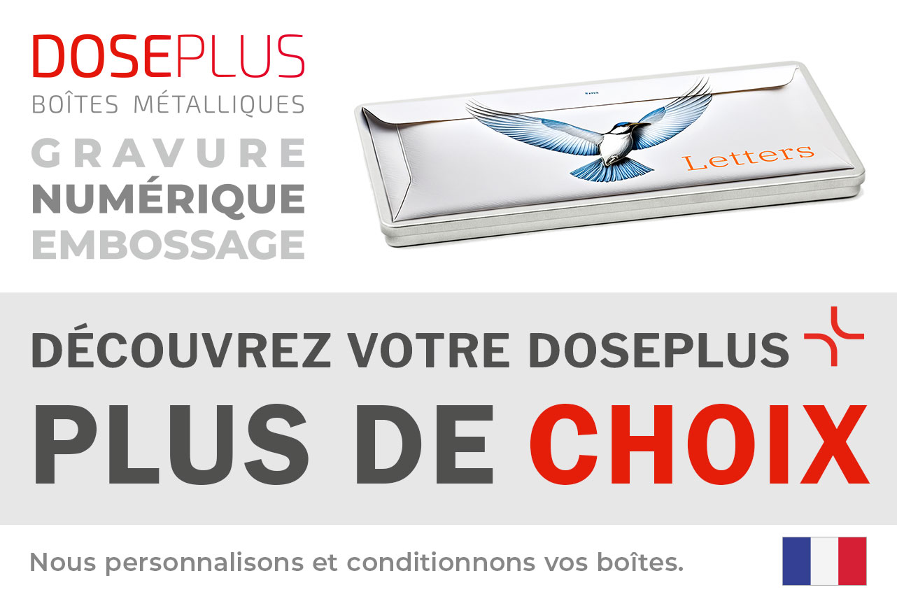 Boîte métallique plate rectangulaire au format DIN long Doseplus avec impression d'un oiseau en vol et du texte « Letters ». Texte : « Emballages métalliques – gaufrage, gravure laser, impression – Découvrez votre Doseplus, plus de choix ».