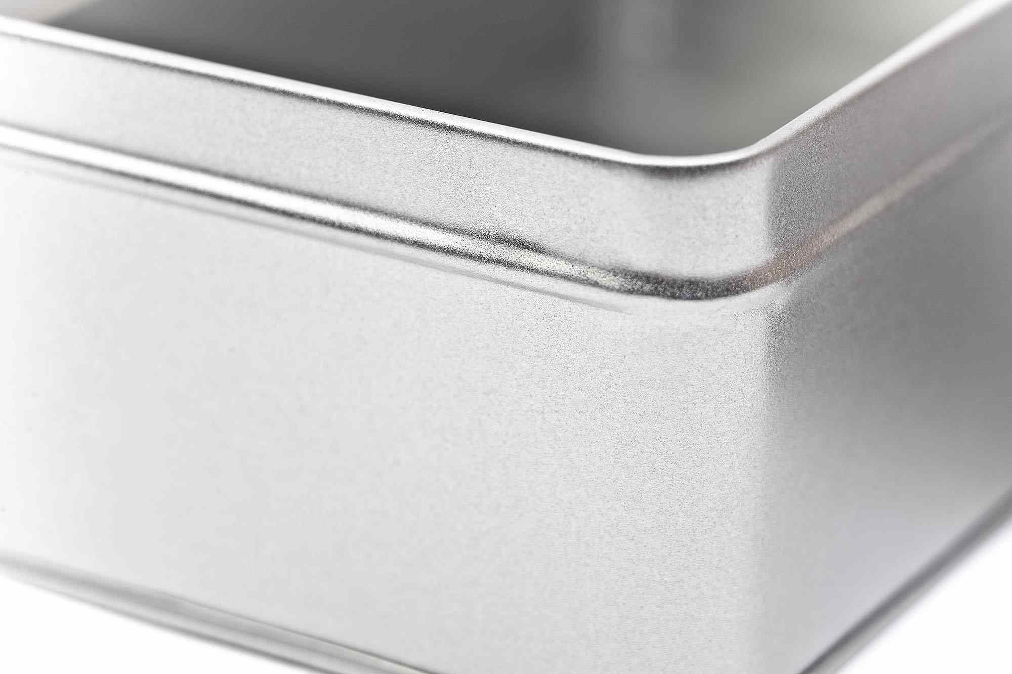 Boite rectangulaire metallique couvercle cloche