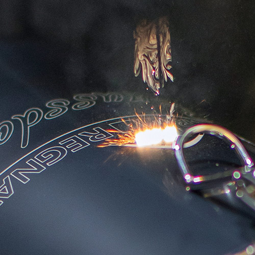 Detail gravure laser haute precision